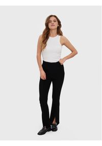 Vero Moda Spodnie materiałowe Klara 10269994 Czarny Regular Fit. Kolor: czarny. Materiał: syntetyk #1