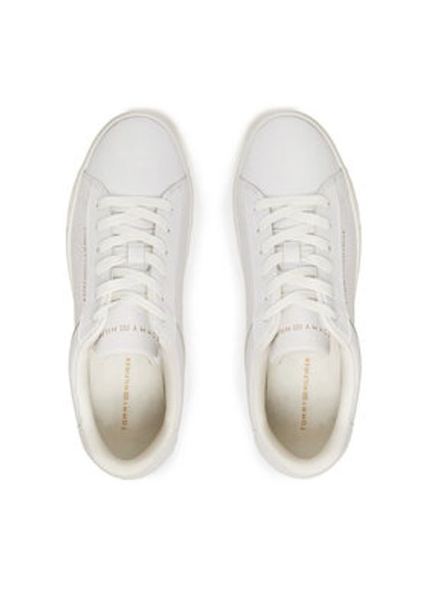 TOMMY HILFIGER - Tommy Hilfiger Sneakersy Essential Court FW0FW08320 Biały. Kolor: biały. Materiał: skóra