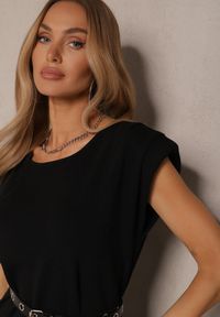 Renee - Czarna Pudełkowa Sukienka z Wiskozą z Dodatkowym Paskiem z Klamrą Pollame. Okazja: na co dzień. Kolor: czarny. Materiał: wiskoza. Styl: klasyczny, glamour, casual, elegancki #4