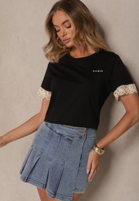 Renee - Czarny Bawełniany T-shirt z Koronkowymi Zdobieniami i Cekinami Drane. Okazja: na co dzień, na imprezę. Kolor: czarny. Materiał: bawełna, koronka. Wzór: aplikacja. Styl: elegancki, casual #5