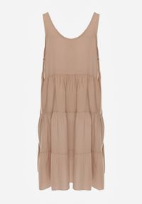 Renee - Beżowa Sukienka z Bawełny o Rozkloszowanym Kroju Ozdobiona Falbankami Tessah. Okazja: na co dzień. Typ kołnierza: kołnierz z falbankami. Kolor: beżowy. Materiał: bawełna. Wzór: aplikacja. Styl: casual, klasyczny, elegancki #5