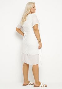 Born2be - Biała Sukienka z Bawełny i kwiatowym Motywem Vareldi. Okazja: na co dzień, na imprezę. Kolor: biały. Materiał: bawełna. Wzór: kwiaty. Sezon: lato. Typ sukienki: proste. Styl: casual, elegancki #7