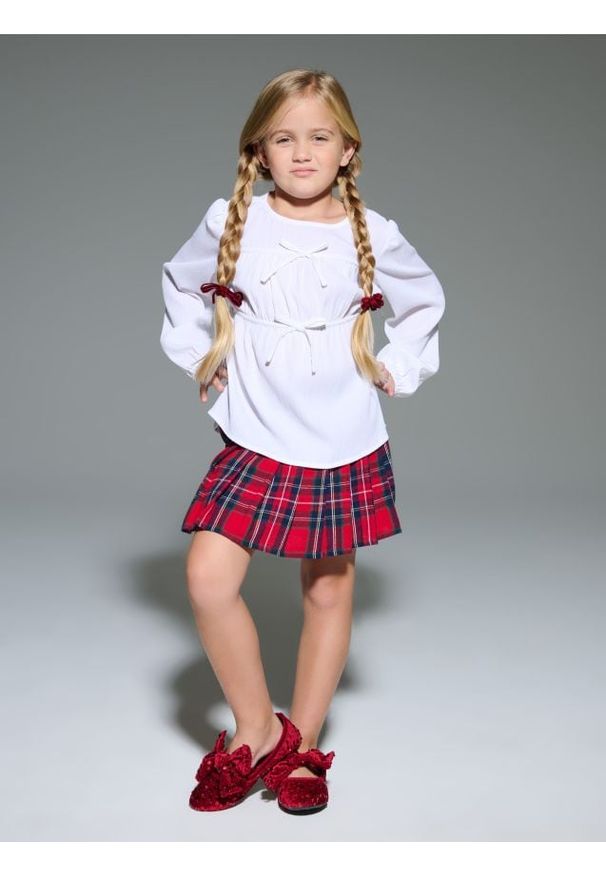 Sinsay - Elegancka bluzka z bufkami - biały. Kolor: biały. Styl: elegancki