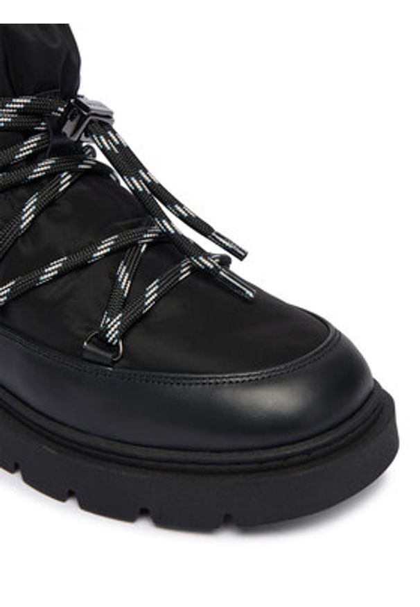 Inuikii Śniegowce Biker Puffer 1002.001.0021 Czarny. Kolor: czarny. Materiał: materiał