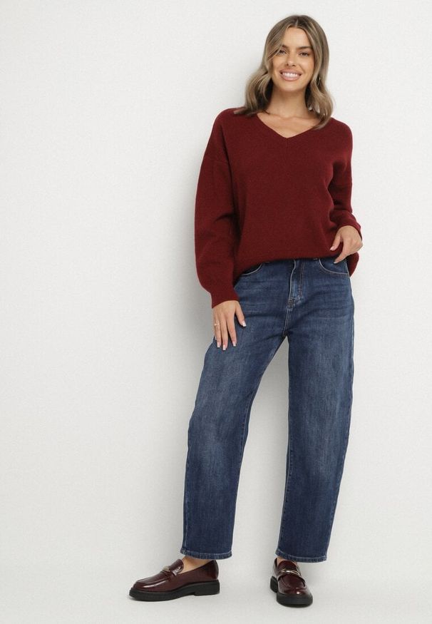 Born2be - Niebieskie Jeansy Mom Fit High Waist z Bawełny Nelimesa. Okazja: na co dzień. Stan: podwyższony. Kolor: niebieski. Styl: casual