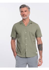 Ombre Clothing - Koszula męska z krótkim rękawem i kubańskim kołnierzem - khaki V4 - Rozmiar: XXL. Okazja: na co dzień. Kolor: brązowy. Materiał: tkanina, bawełna. Długość rękawa: krótki rękaw. Długość: krótkie. Wzór: gładki, jednolity. Sezon: lato. Styl: klasyczny, casual