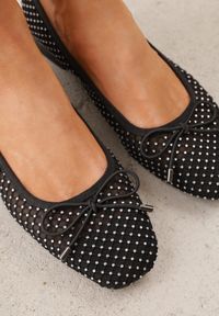 Born2be - Czarne Siateczkowe Balerinki ze Skórzaną Wkładką Cyrkoniami i Kokardą Ravalana. Okazja: do pracy, na co dzień. Kolor: czarny. Materiał: skóra. Wzór: aplikacja. Sezon: wiosna. Styl: elegancki, klasyczny, casual #4
