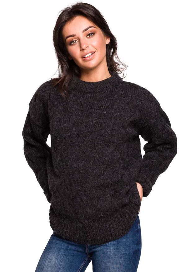 Szary sweter oversize MOE