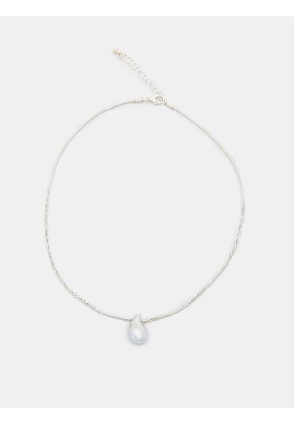 Sinsay - Naszyjnik z zawieszką w kształcie łezki - srebrny. Materiał: srebrne. Kolor: srebrny
