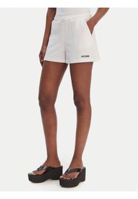 Guess Szorty sportowe E6GD01 KCRZ1 Biały Relaxed Fit. Kolor: biały. Materiał: bawełna #1