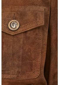 Guess kurtka zamszowa Marie damska kolor brązowy przejściowa. Okazja: na co dzień. Kolor: brązowy. Materiał: zamsz. Styl: casual #3