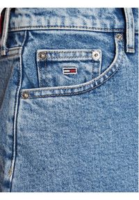 Tommy Jeans Spódnica jeansowa Mom DW0DW14836 Niebieski Regular Fit. Kolor: niebieski. Materiał: jeans