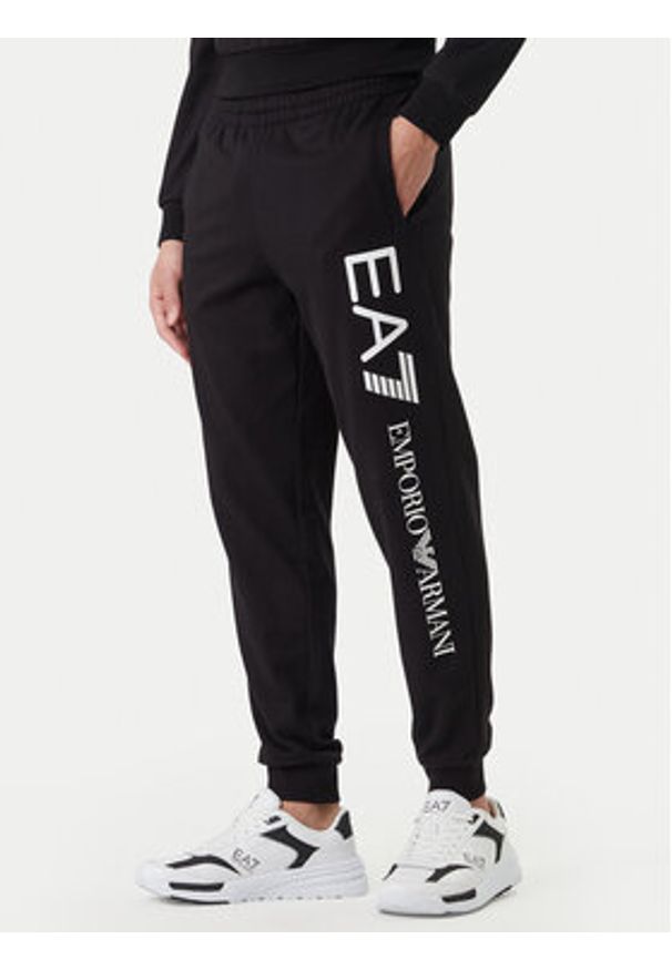 EA7 Emporio Armani Spodnie dresowe 7M000571 AF13512 MC001 Czarny Regular Fit. Kolor: czarny. Materiał: bawełna