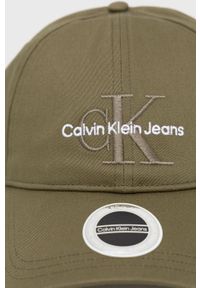 Calvin Klein Jeans czapka bawełniana kolor zielony z aplikacją. Kolor: zielony. Materiał: bawełna. Wzór: aplikacja