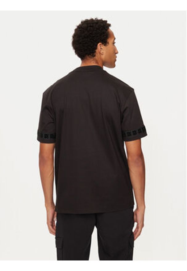 Hugo T-Shirt 50521438 Czarny Regular Fit. Kolor: czarny. Materiał: bawełna