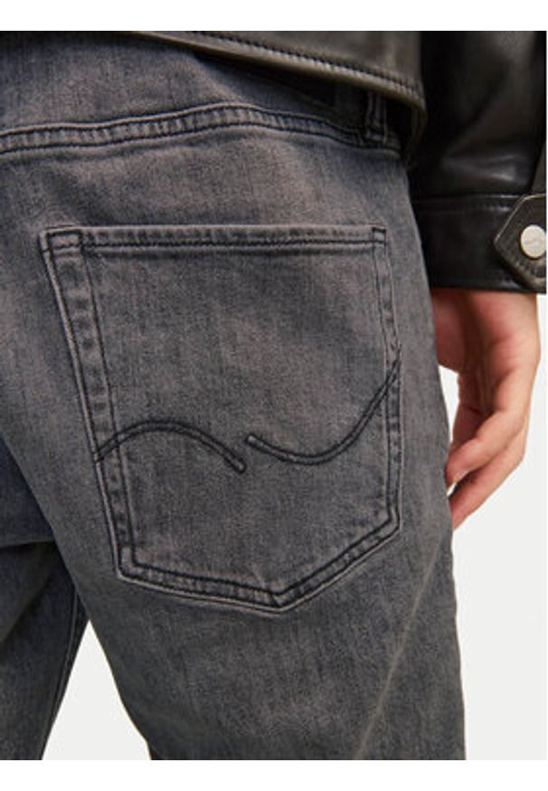Jack & Jones Jeansy Clark 12258108 Szary Regular Fit. Kolor: szary