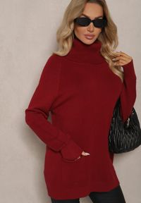 Renee - Bordowy Casualowy Golf z Domieszką Wiskozy Ozdobiony Małymi Kieszeniami Viasya. Okazja: na co dzień. Typ kołnierza: golf. Kolekcja: plus size. Kolor: czerwony. Długość: długie. Wzór: aplikacja. Materiał: wiskoza. Długość rękawa: długi rękaw. Styl: casual #5