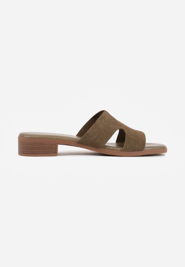 Renee - Zielone Klapki VICES na Niskim Obcasie z Paskiem z Wycięciami Ateriko. Kolor: beżowy. Materiał: jeans. Obcas: na obcasie. Styl: elegancki, klasyczny. Wysokość obcasa: niski