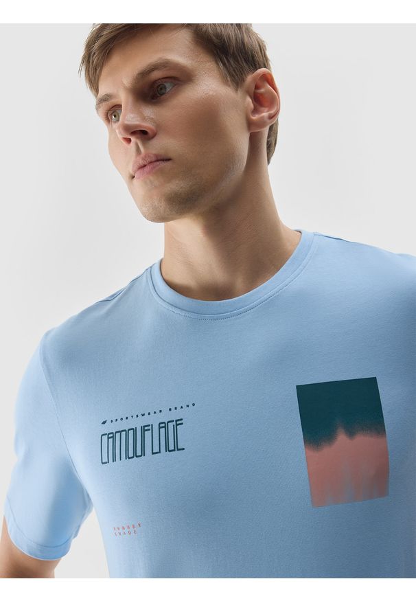 4f - 4F T-shirt z nadrukiem męski - niebieski L. Okazja: na co dzień. Kolor: niebieski. Materiał: jersey, bawełna, dzianina. Wzór: nadruk. Styl: sportowy, klasyczny, casual
