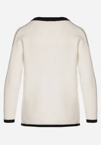 Born2be - Biały Sweter Ozdobiony Paskami i Aplikacją Tusanne. Okazja: na co dzień. Kolor: biały. Materiał: jeans. Wzór: aplikacja. Styl: casual, elegancki #4