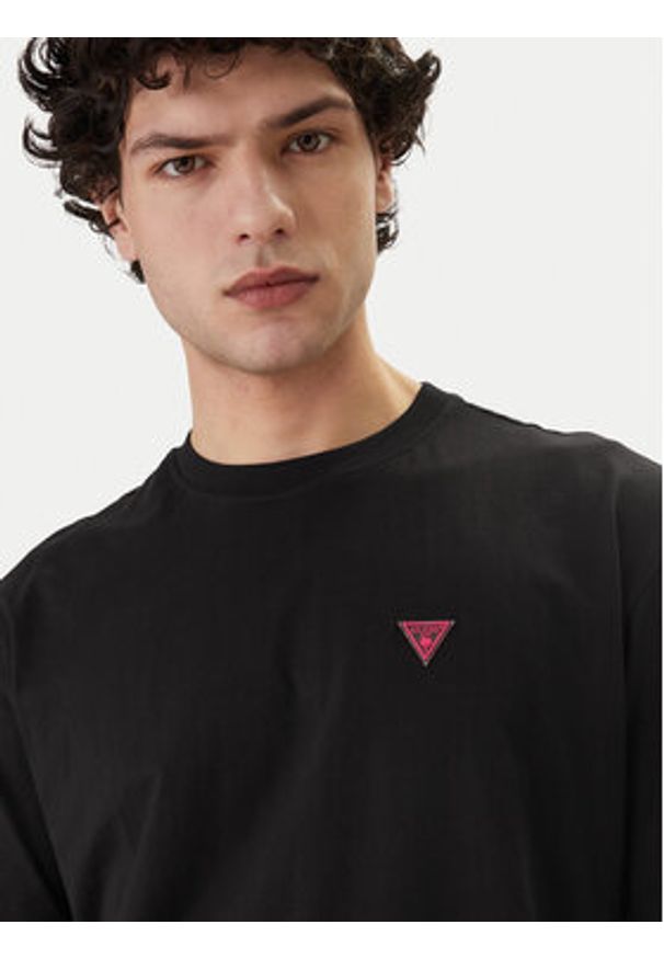 Guess T-Shirt F6GI11 K8HM4 Czarny Regular Fit. Kolor: czarny. Materiał: bawełna