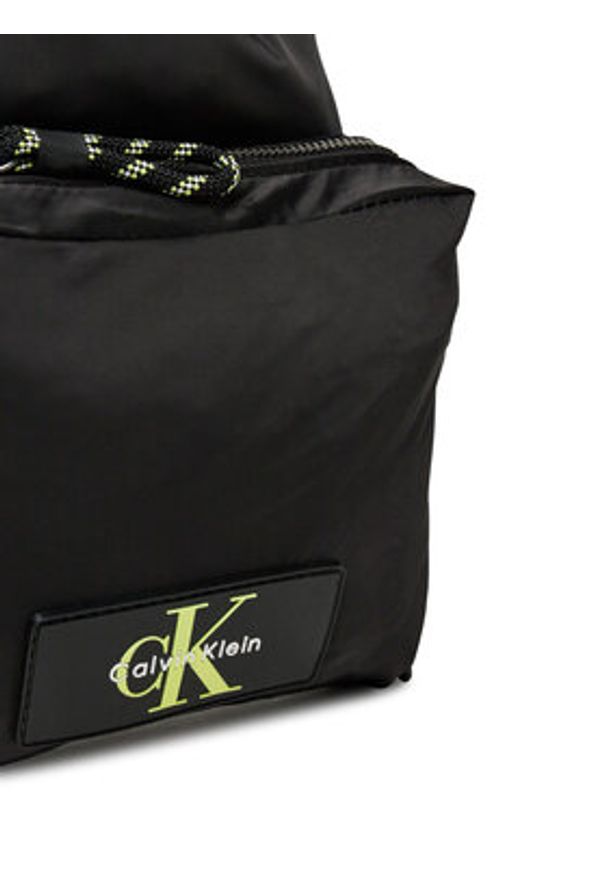 Calvin Klein Saszetka Tech Utility Small Cb LV04G1079G Czarny. Kolor: czarny. Materiał: materiał