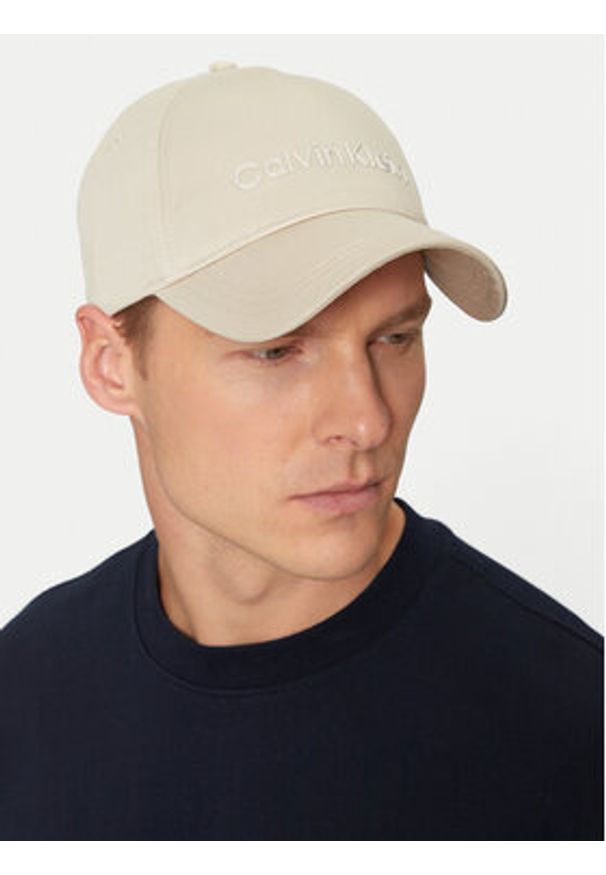 Calvin Klein Czapka z daszkiem K50K511987 Écru. Materiał: bawełna, materiał