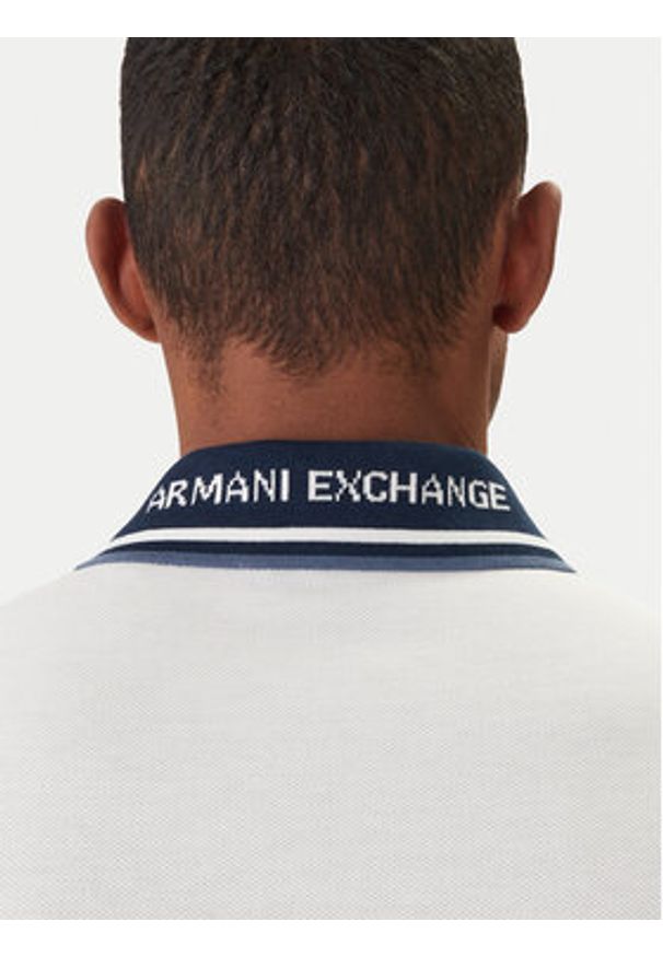 Armani Exchange Polo XM002350 AF10366 U0009 Biały Regular Fit. Typ kołnierza: polo. Kolor: biały. Materiał: bawełna