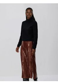 Reserved - Cekinowa spódnica midi - brązowy. Kolor: brązowy. Materiał: tkanina