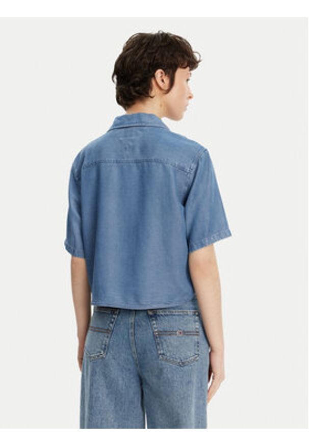 Tommy Jeans Koszula DW0DW20603 Niebieski Relaxed Fit. Kolor: niebieski. Materiał: lyocell