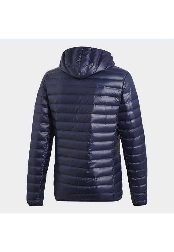 Adidas - Varilite Hooded Down Jacket. Kolor: niebieski. Materiał: puch. Sport: turystyka piesza