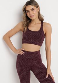 Born2be - Różowy Biustonosz Top Sportowy z Elastycznego Materiału Revettia. Kolor: różowy. Materiał: materiał #4