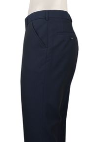 Granatowy Garnitur na Studniówkę lub Wesele - Taliowany - Casino. Kolor: niebieski. Materiał: poliester, wiskoza #6