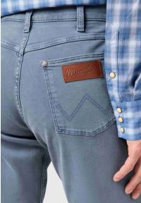 Wrangler - WRANGLER MĘSKIE SPODNIE JEANSOWE GREENSBORO DUSTY BLUE 112362404 #3