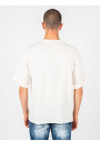 Xagon Man T-Shirt "Over" | P2308 2V6 3000 | Mężczyzna | Kremowy. Kolor: kremowy. Materiał: wiskoza, len. Długość rękawa: krótki rękaw