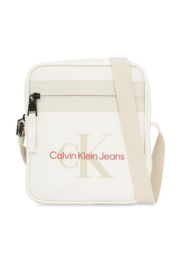 Calvin Klein Jeans Saszetka Sport Essentials Reporter18 M K50K511098 Écru. Materiał: materiał