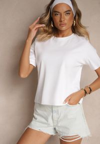 Renee - Biały Klasyczny T-shirt z Grubszej Bawełny Tiavone. Okazja: na co dzień. Kolor: biały. Materiał: bawełna. Styl: klasyczny