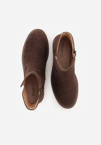 Renee - Brązowe Ażurowe Botki na Płaskiej Podeszwie ze Skórzaną Wkładką Terilara. Okazja: na co dzień. Kolor: brązowy. Materiał: skóra. Wzór: ażurowy. Obcas: na płaskiej podeszwie. Styl: casual #2