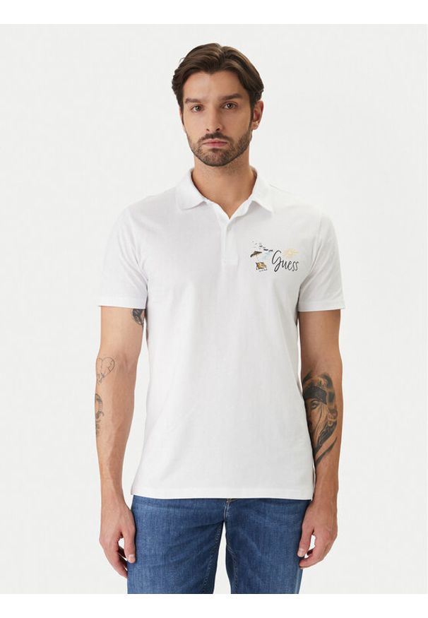 Guess Polo F6GP01 K8FQ4 Biały Regular Fit. Typ kołnierza: polo. Kolor: biały. Materiał: bawełna
