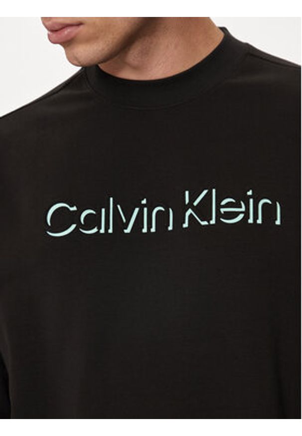 Calvin Klein Bluza Shadow Embosed Logo K10K113081 Czarny Regular Fit. Kolor: czarny. Materiał: bawełna