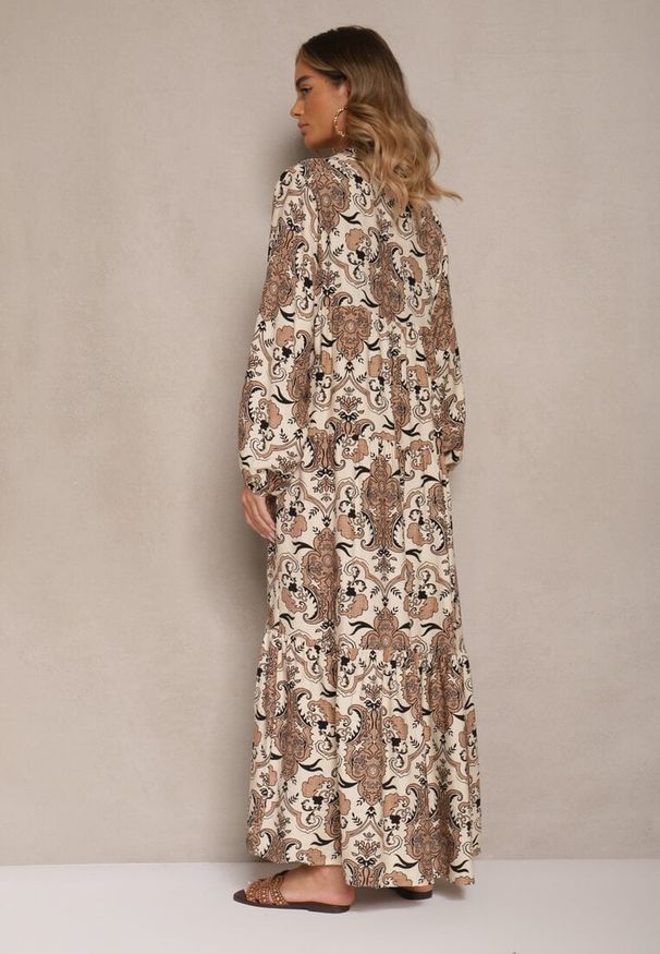 Renee - Brązowa Rozkloszowana Sukienka z Wiskozy z Dekoltem w Kształcie Litery V Atenavela. Okazja: na co dzień. Typ kołnierza: dekolt w kształcie V. Kolor: brązowy. Materiał: wiskoza. Długość rękawa: długi rękaw. Styl: casual, elegancki