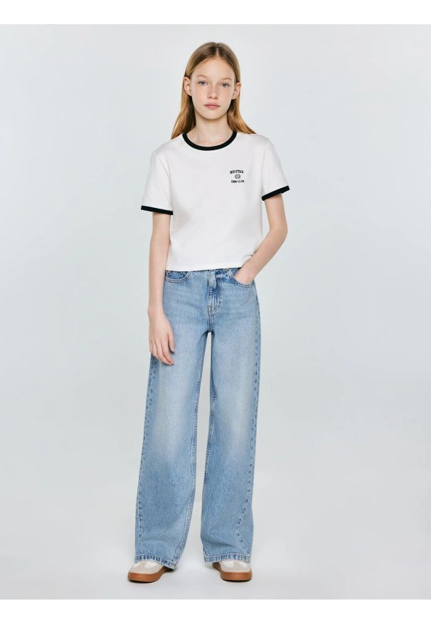 Big-Star - Jeansy dziewczęce z szeroką nogawką niebieskie Natalie 165. Stan: podwyższony. Kolor: niebieski. Materiał: jeans. Styl: vintage, klasyczny, elegancki