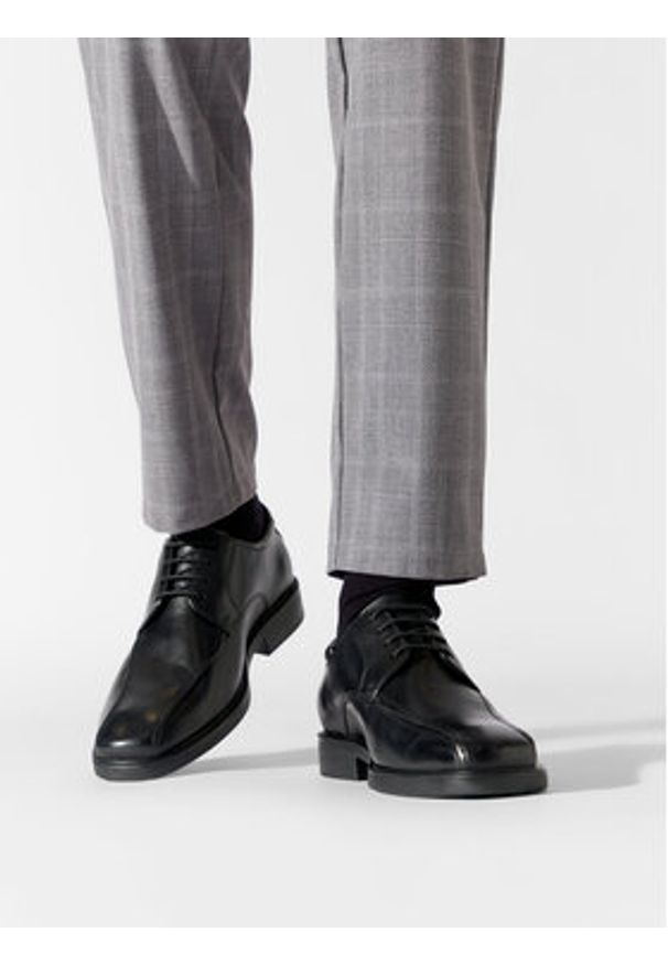 Geox Półbuty U Brandolf A U024VA 00043 C9999 Czarny. Kolor: czarny. Materiał: skóra