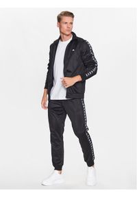 Kappa Dres 312012 Czarny Regular Fit. Kolor: czarny. Materiał: dresówka, syntetyk #1