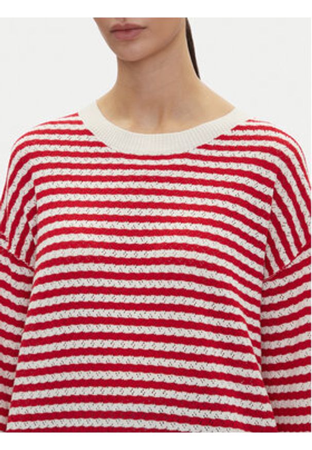 Pepe Jeans Sweter Poppy PL702278 Czerwony Regular Fit. Kolor: czerwony. Materiał: bawełna, wiskoza