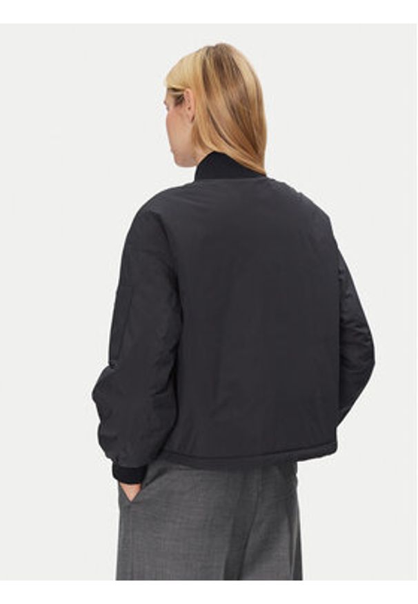 Marc O'Polo Kurtka bomber 500 0808 70307 Granatowy Relaxed Fit. Typ kołnierza: polo. Kolor: niebieski. Materiał: syntetyk