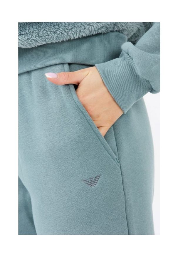 Emporio Armani - EMPORIO ARMANI Zielone damskie spodnie dresowe. Kolor: zielony. Materiał: bawełna