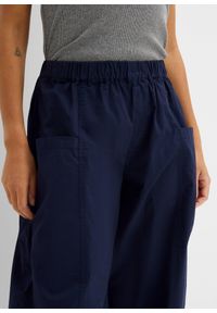 bonprix - Spodnie z bawełnianego diagonalu z domieszką elastanu. Kolor: niebieski. Materiał: materiał, bawełna, elastan. Sezon: lato #2