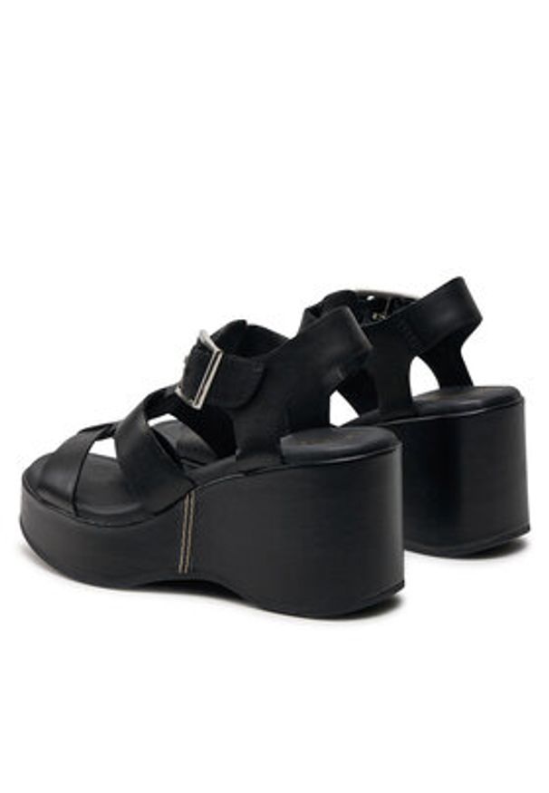 Clarks Sandały Manon Cove 26176294 Czarny. Kolor: czarny. Materiał: skóra
