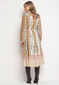 Born2be - Beżowa Sukienka Koszulowa z Mozaikowym Wzorem i Wiązanym Paskiem Lilimea. Okazja: na co dzień. Kolor: beżowy. Materiał: jeans, tkanina. Typ sukienki: koszulowe. Styl: klasyczny, casual, elegancki #6